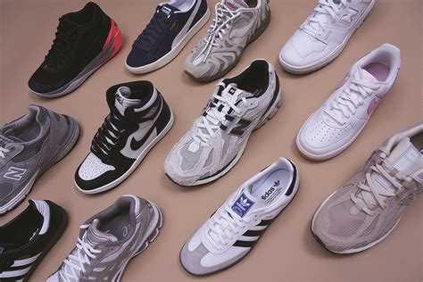 nike schoenen trend|trending black sneakers.